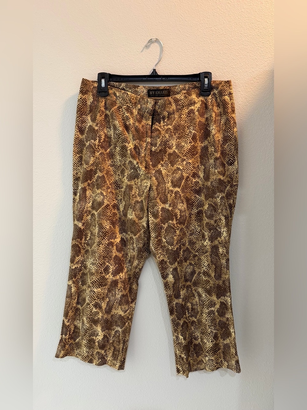 Vintage New York & Company Brown Snake-Print Shorts